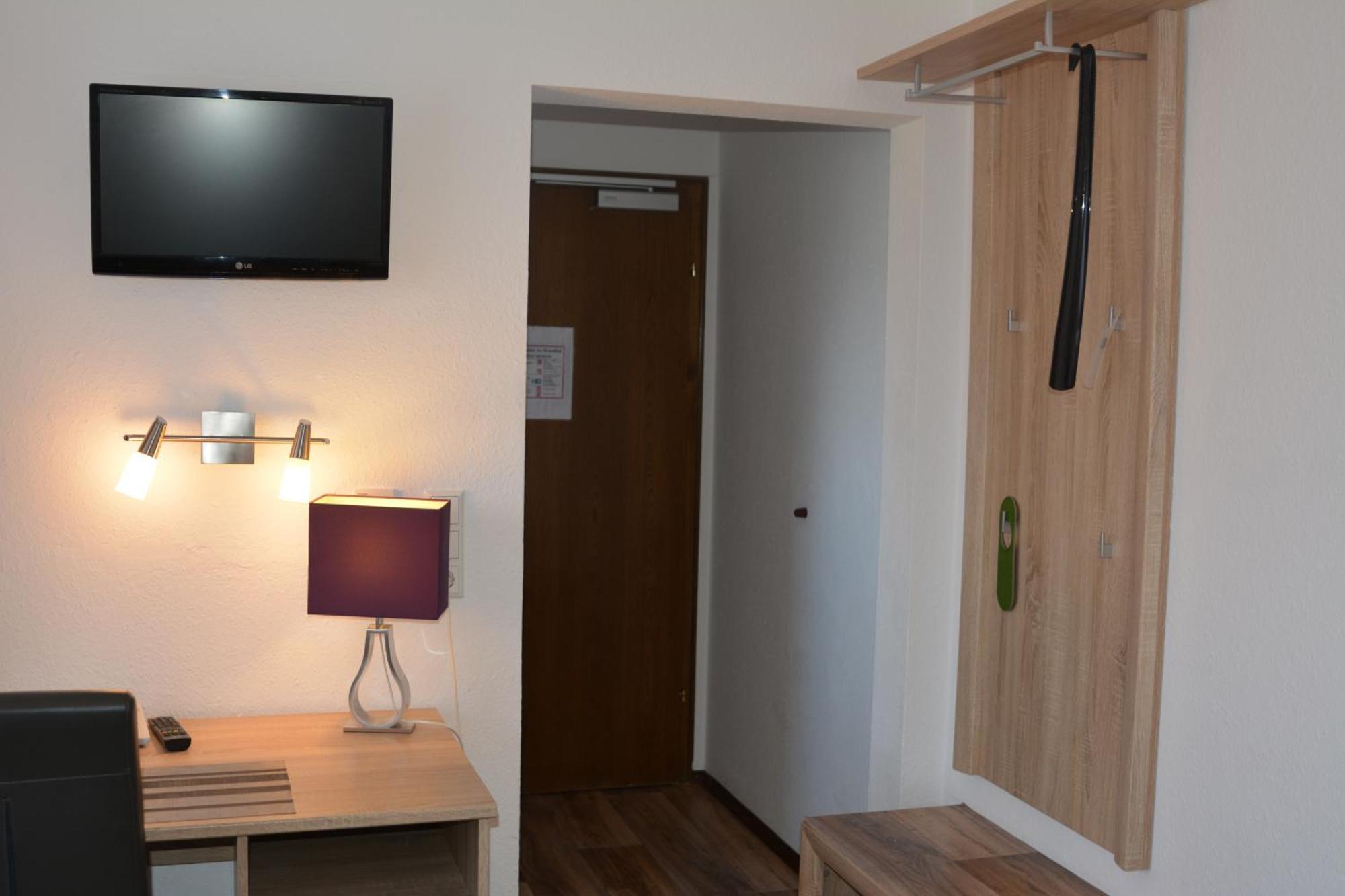 Hotel-Gasthof Zur Rose Weißenhorn Kamer foto