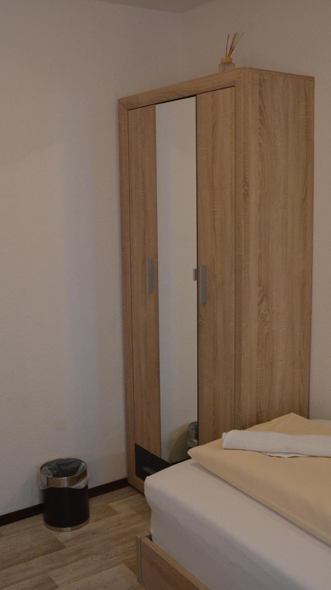 Hotel-Gasthof Zur Rose Weißenhorn Kamer foto